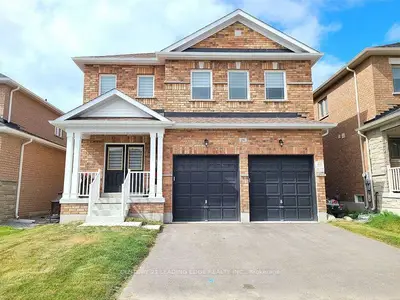 Detached in Brock