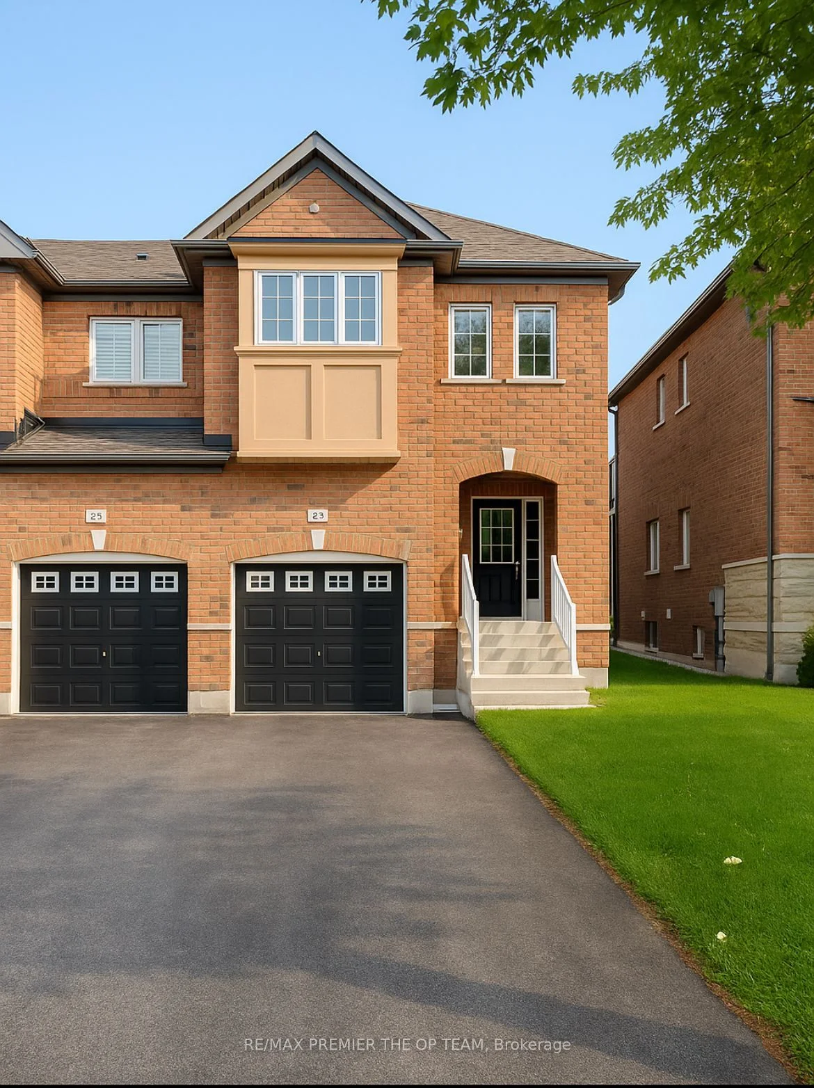 54 Gosnel Circle, Bradford West Gwillimbury, On L3z 0g3