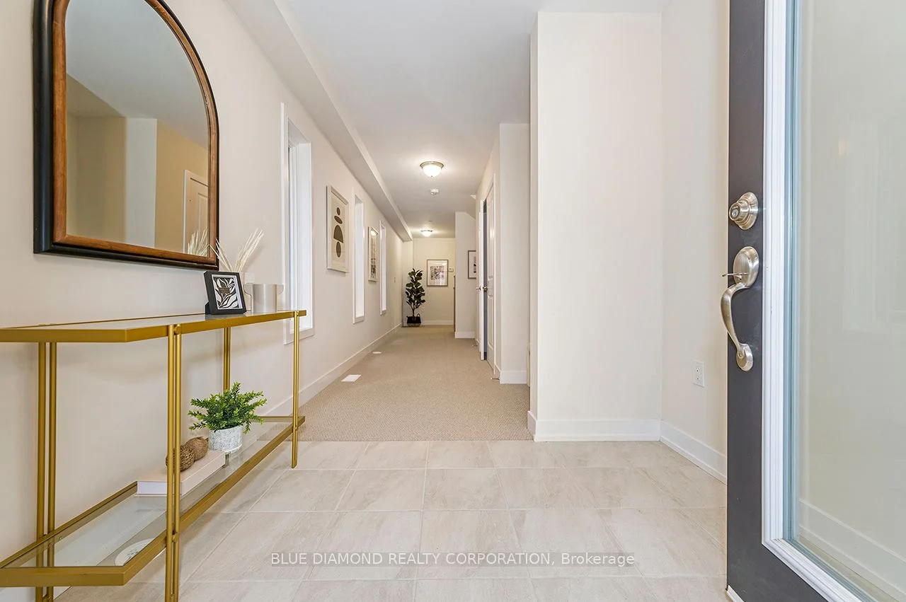 126 Credit Lane, Richmond Hill, ON L4E 1G9