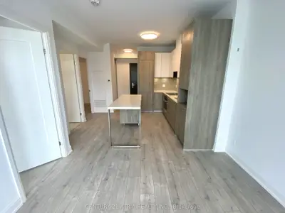 Condo Apartment in Markham