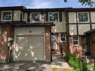 Condo Townhouse in Markham
