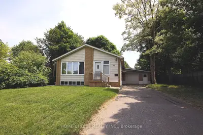 Detached in Aurora