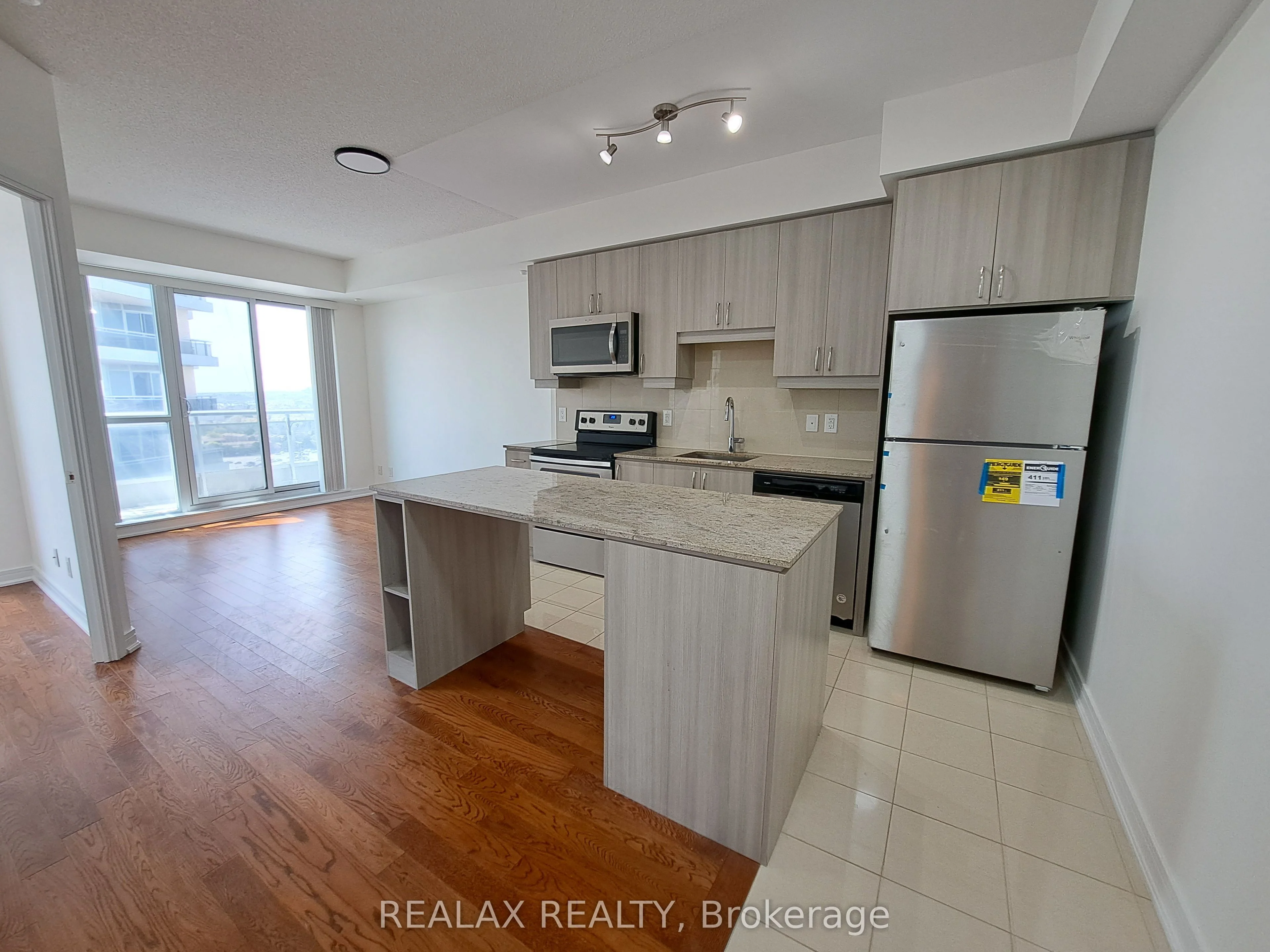 Condo Apartment in Richmond Hill
