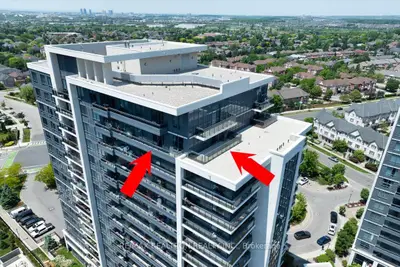 Condo Apartment in Vaughan