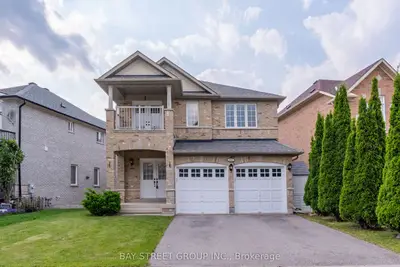 Detached in Aurora