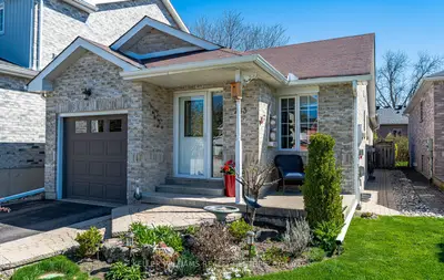 Detached in Newmarket