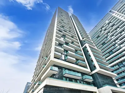 Condo Apartment in Richmond Hill
