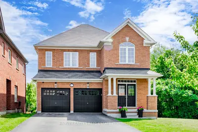 Detached in Vaughan
