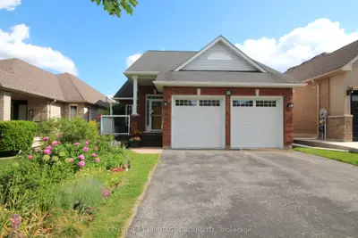 Detached in Bradford West Gwillimbury