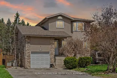 39 Campion Court, Georgina, On L4p 3n1