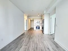 95 Oneida Crescent 1407, Richmond Hill, ON L4B 0H5