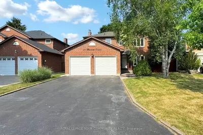 Detached in Richmond Hill