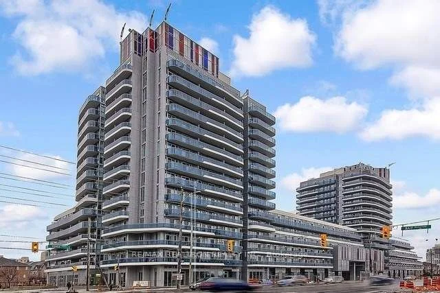 Condo Apartment in Richmond Hill