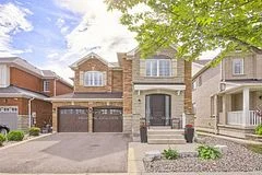 18 Sunnyridge Avenue Main and Second Floor, Whitchurch-Stouffville, ON L4A 0L2