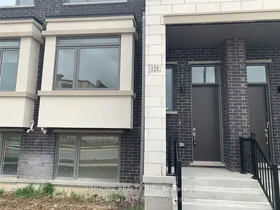 Att/Row/Townhouse in Vaughan