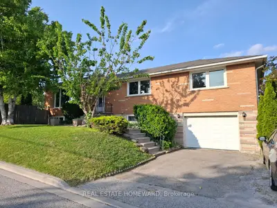 Detached in Bradford West Gwillimbury