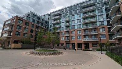 Condo Apartment in Richmond Hill