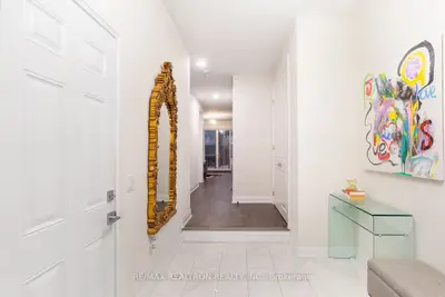 Att/Row/Townhouse in Markham