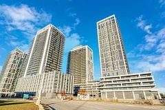 8960 Jane Street 1722, Vaughan, On L4k 2m9