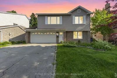 Detached in Newmarket