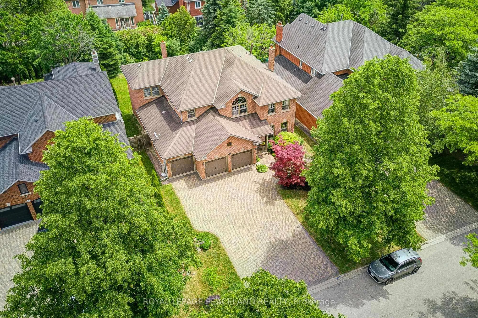 Detached in Newmarket