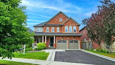 Detached in Uxbridge