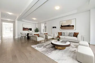 Detached in Bradford West Gwillimbury