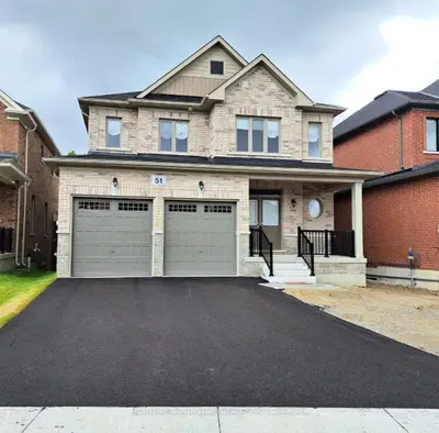 Detached in Essa