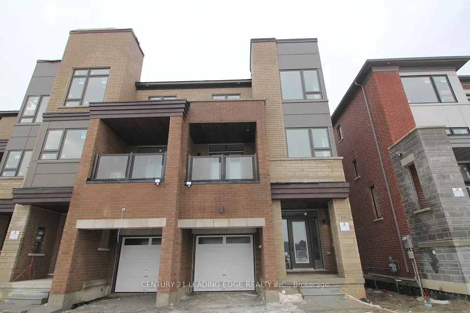 102 Hilts Drive Main, Richmond Hill, ON L4H 0J2