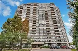 Condo Apartment in Vaughan