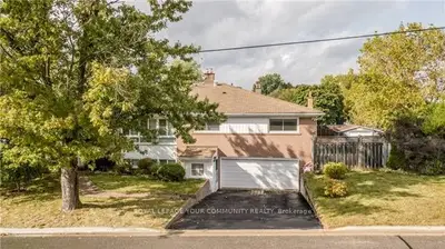 Semi-Detached in Newmarket