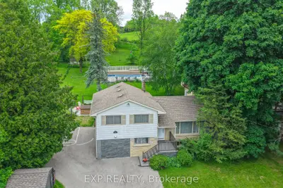 Detached in East Gwillimbury