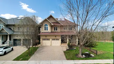 Detached in Newmarket