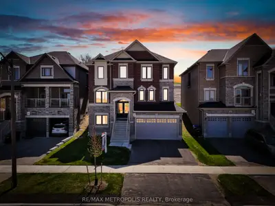 Detached in New Tecumseth