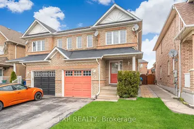 Semi-Detached in Vaughan