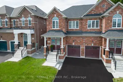 Semi-Detached in Vaughan