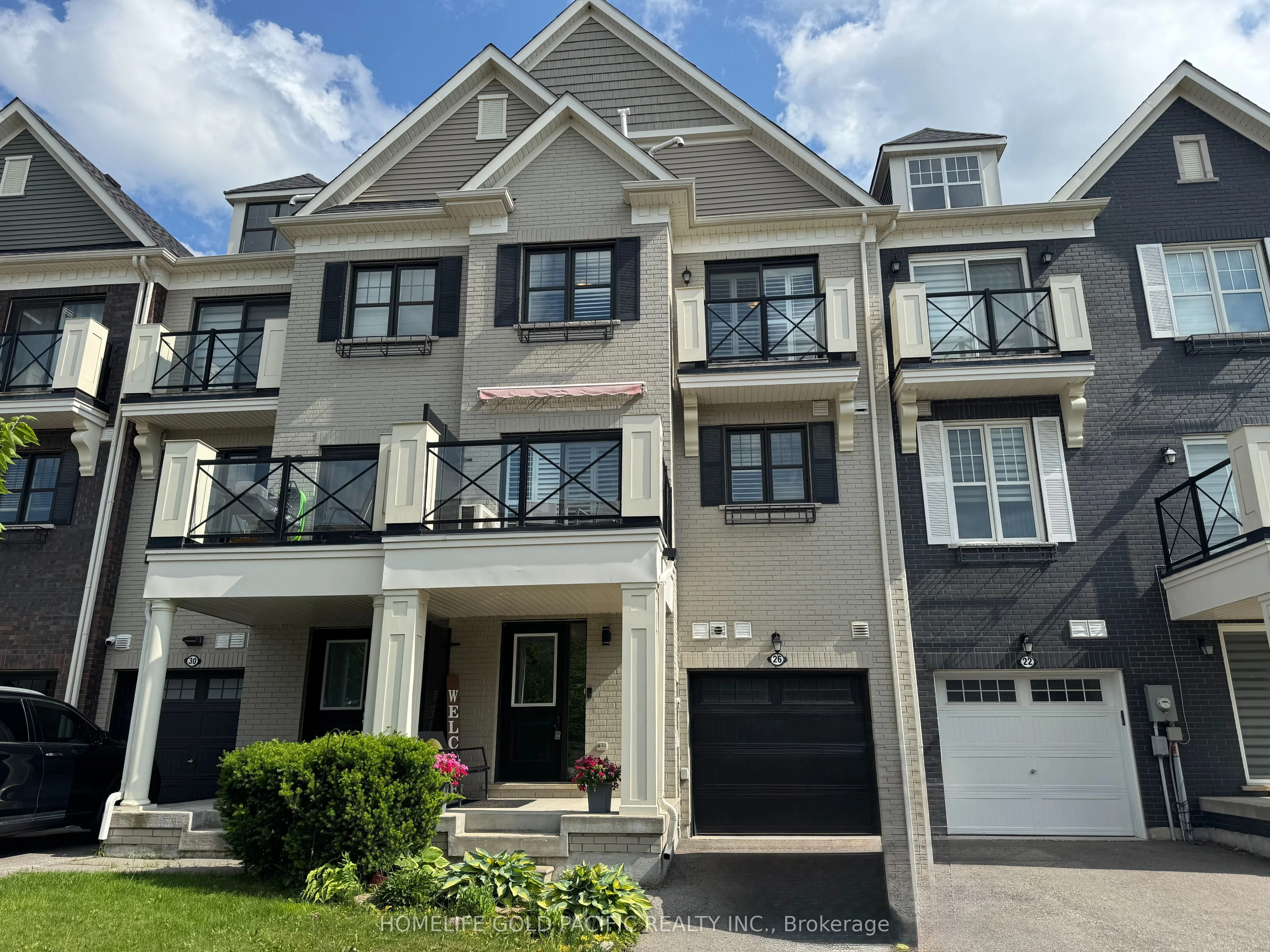 Att/Row/Townhouse in Whitchurch-Stouffville