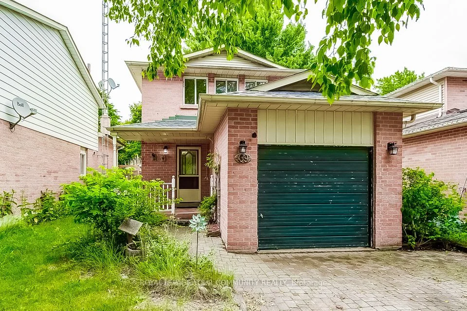 69 Daniele Avenue, New Tecumseth, ON L0G 1A0