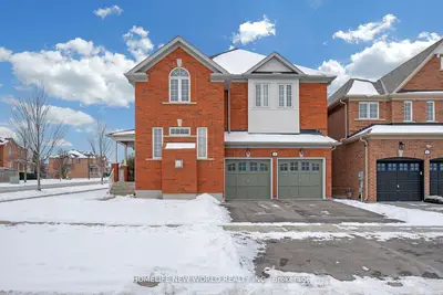 Detached in Georgina