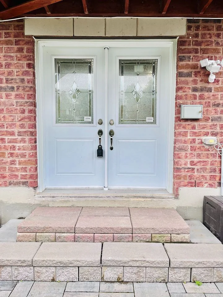 46 Briarfield Avenue Bsmtapt, East Gwillimbury, On L9n 0p5