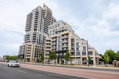 Condo Apartment in Richmond Hill
