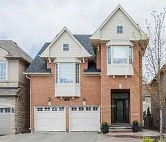 32 Holtby Street, Richmond Hill, ON L4E 4W5