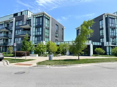 Condo Apartment in Innisfil