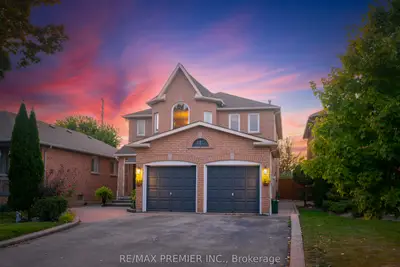 Detached in Vaughan