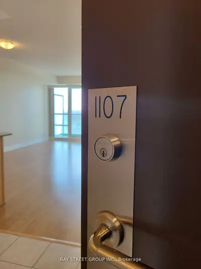 Condo Apartment in Markham