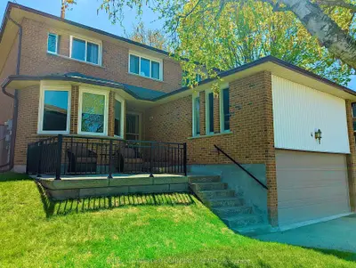 Detached in Newmarket