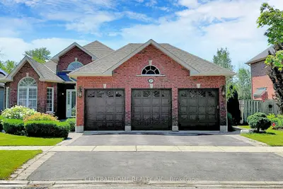 Detached in Georgina