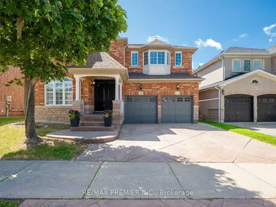 Detached in Vaughan