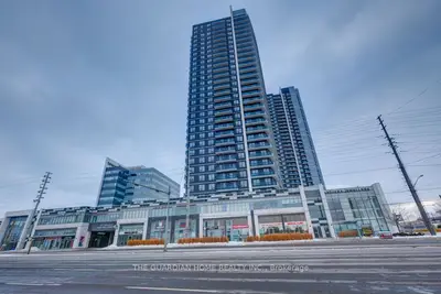 Condo Apartment in Vaughan