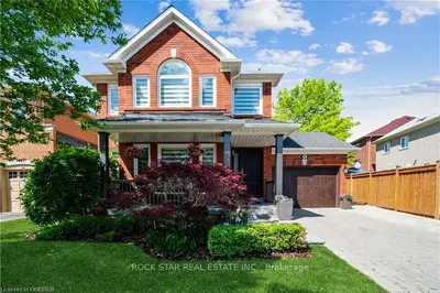 Detached in Vaughan